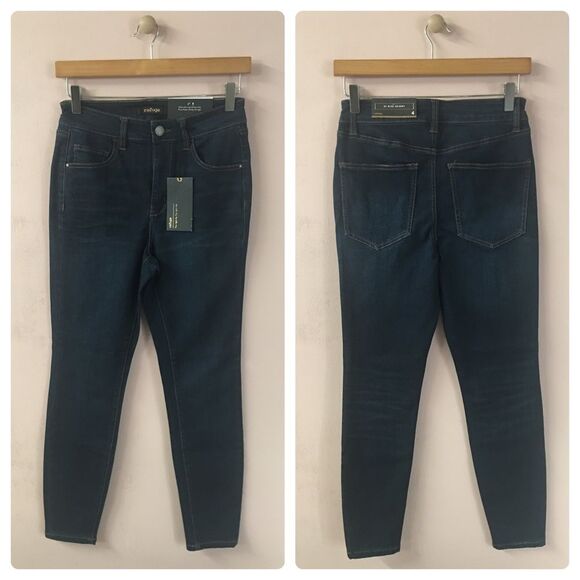 Charlotte Russe Refuge Dark Wash Blue High Rise Skinny Jeans Size 4 NWT - Picture 1 of 8